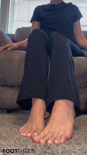 Girlfriend Gives JOI - FJ POV by Ivy