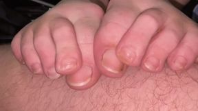 LONG NATURAL TOENAILS GRIP FOOTJOB - FULL HD