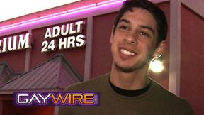 Tony Douglas Gets Surprised Pleasure From Richie Sabatini At The Glory Hole Booth