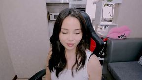 Aya Moon Private Show