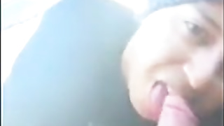 Novinho mama rolao e toma gala no carro 4