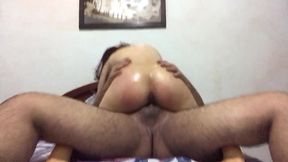 masajes y lamiendo el cono y el culo de la nueva flaca culona de mi mujer montando mi polla - amateur nora milf - andy z 94