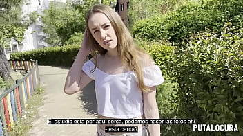 PutaLocura - Torbe pilla a la dulce teen ucraniana Emma Fantazie y se la folla muy duro