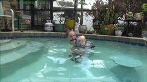 Tape bound in the pool and made to cum (MP4 HD 8000kbps)