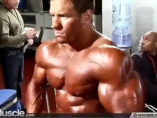 Jeff Long Lifting Weights And Sexy Posing In Pumproom