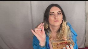 BBW whore just loves chain smoking her strawberry cigarettes