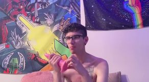 Twink’s 8.5 inch Tongue Gets Destroyed Anal Twink Review