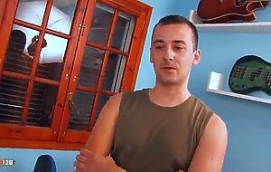 Petite submissive french arab kelly toma ass fucked by robin reid