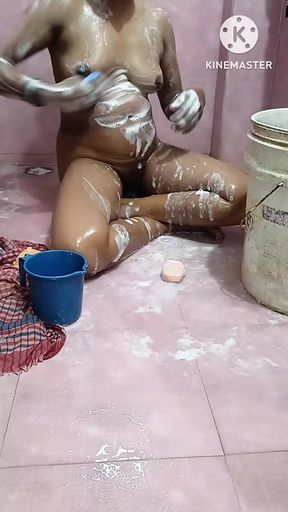 Manisha Bathroom Fingering Masturbation