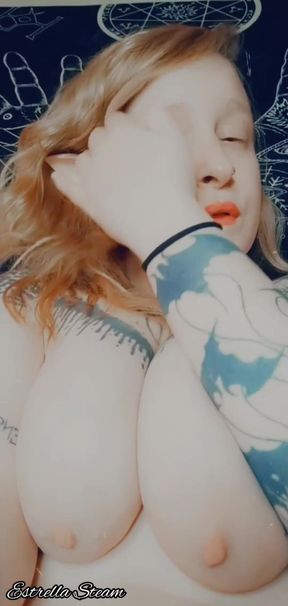 Elfa Plays with Her Tits