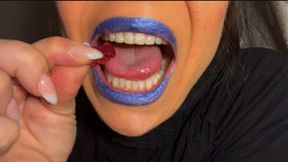 LUDOVICA LUXURY -SHARP AND POINTY TEETH -HD