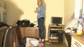 Morning Coffee Break Head Trampling 2