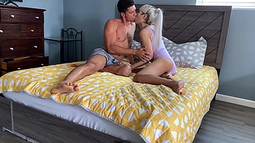 Petite Blonde Latina Trans Girl Itzel Saenz Takes Cock & Cums From Head