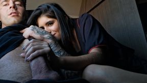 Latina influencer deep throats huge monster cock on crowded bus