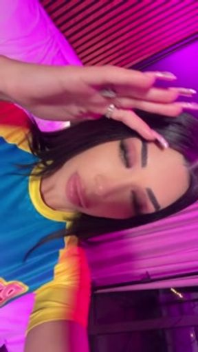 Big fat booty Latina riding dildo