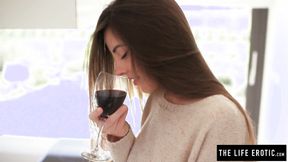 ”Classy & naughty Lorena B plays with her shaved twat”