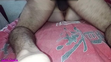 Fazendo um oral gostoso e olhando para marido manso