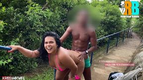 realizador baiano - fazendo uma trilha e fudendo com a krisshotwife enquanto corninho submisso filma e no final ganha leitinho do comedor na alianca do casal