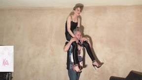 Chelsea's Shoulder Ride With Neck Scissors