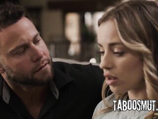 Blond Hottie Banged By a Stranger - Anna Claire Clouds