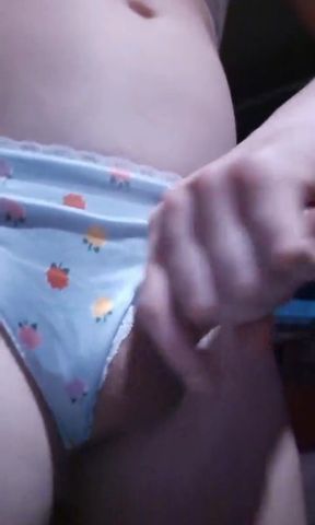 Trans with panties to side cums standing up