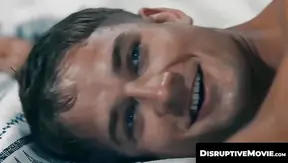 Des Ires Deepthroats Brandons Huge Rod to Keep His Apartment – Hot Gay Scene