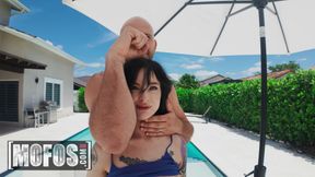 I Deepthroat His Thick Cock by the Pool Until I Gag