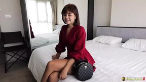 JohnTronX- met tight petite Thai girl in Cafe, fucked 15 minutes after