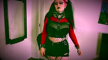Horny Goth Girl Kat Black FUCKED by Friday the 13th Jason