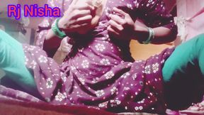 Indian housewife and best performance by handjob with fingering