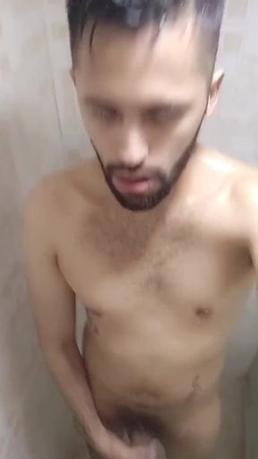 I don't know why I get so damn horny in the shower