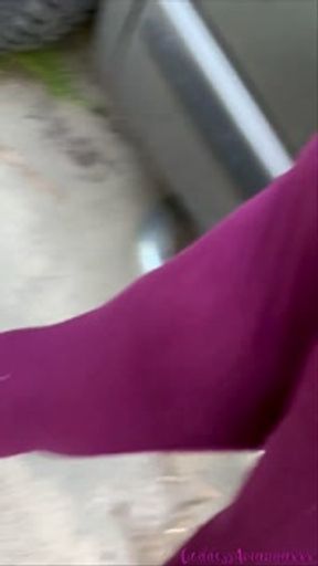 Come here I want to fart all over you