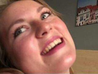 AMATEUR CASTING IN A CHEAP HOTEL ROOM