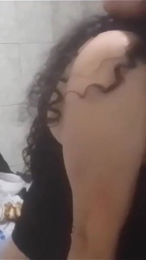 My Friend's Mom Saw My Porn Videos and Couldn't Resist Giving Me a Blowjob and I Fucked Her Deliciously!! I Left Her Very Satisf