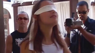 минет, кончатка, оргия, топтық ұрыс, қос ену – үлкен сиськи кішкентай Сафир Рэйге арналған дөрекі анальді топтық