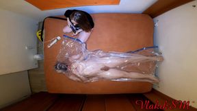 Breathplay in Vacuum Bag and Orgasm