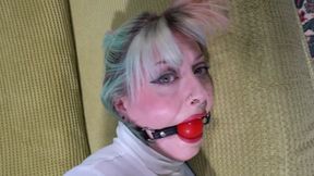 5087 Amber in A welcome Ballgag