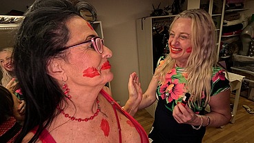 Lesbian fingering fun until orgasm