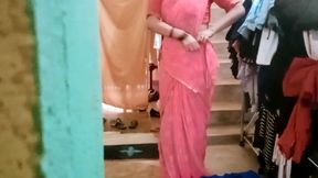 Bhabi alone was left by the neighbor brother-in-law that Bhabi ki pani pani ho gayi