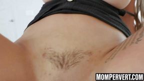 Alexis Zara's tattooed mil gets dry from stepson's touch
