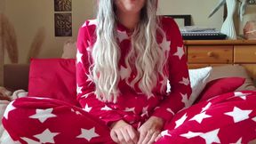 German Teen Anal play in the morning in her pajams (Deep Anal)