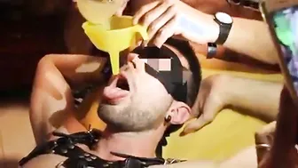 Amateur Bear Gangbang with Raw Bareback Fucking