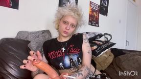 mp4 silent smoking handjob blowjob spit long tongue gothic no makeup