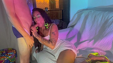 I started the day by fucking my ass and then I masturbated with my friend and we CUM