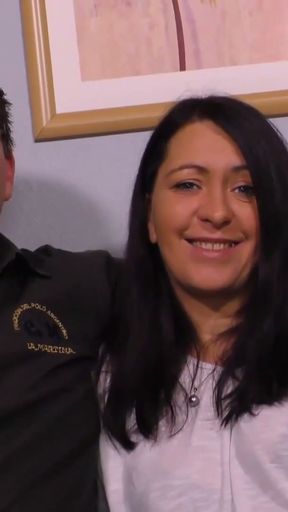 geile deutsche amateurin bumst vor der kamera   Clip 1