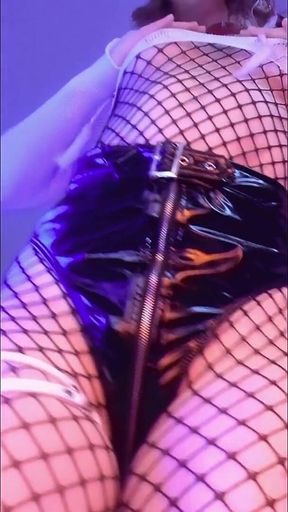 Teasing U in Beatifull Lingerie