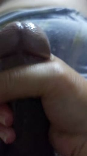 Hand job lang ang ginawa ko sa aking hipag. Sa halip na isang supot ng bigas dahil wala pang trabaho