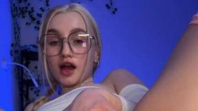 Community Creator
 @Slinkxox @Teasing & #Glasses Porn #Blonde #Shaved Pussy #Nude sexy movie adult | Tik.Porn
