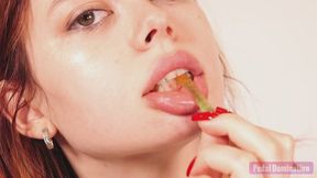 Oral Vore Slow Swallow - 4K MP4