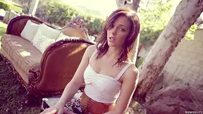 Pretty Little Treasure - Starring With Kiera Winters
